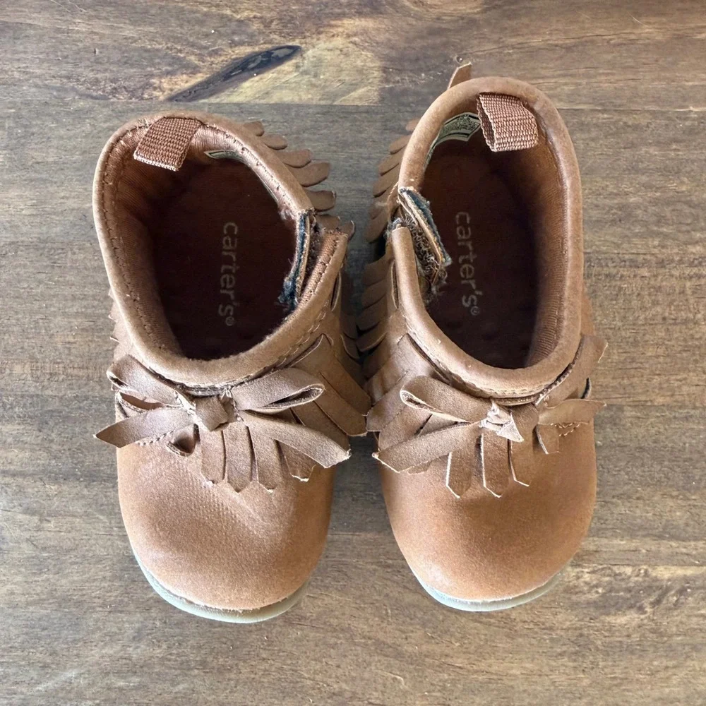 Carter's Every Step Baby Moccasin Size 3M Fringe Boots Brown Hook‎ & Loop S
